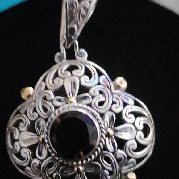 Eleganza sterling silver filigree detail pendant set with Eight 18K GOLD Points - Picture 5 of 9